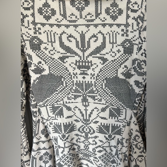 RARE Free People Cream & Black Bird Print Wide Lapel Fitted Cardigan Jacket S - Picture 5 of 8